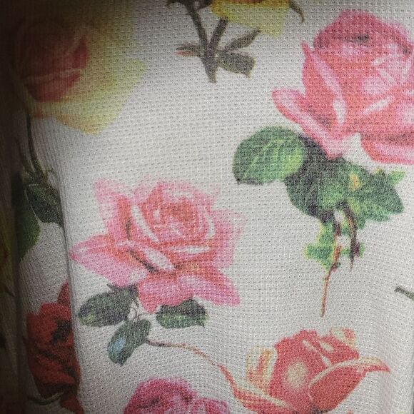 * WILDFOX baggy long sleeve casual top - Picture 3 of 6